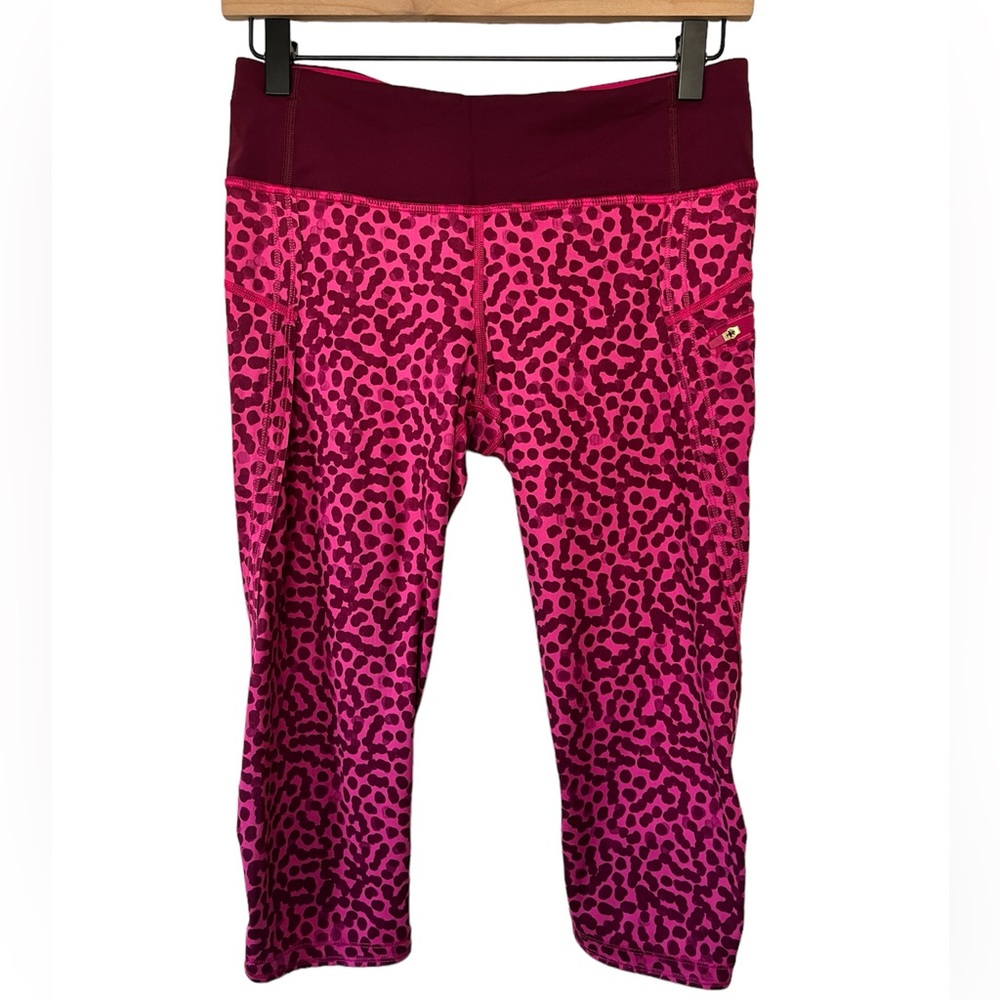 Lululemon top speed crop athletic capri leggings